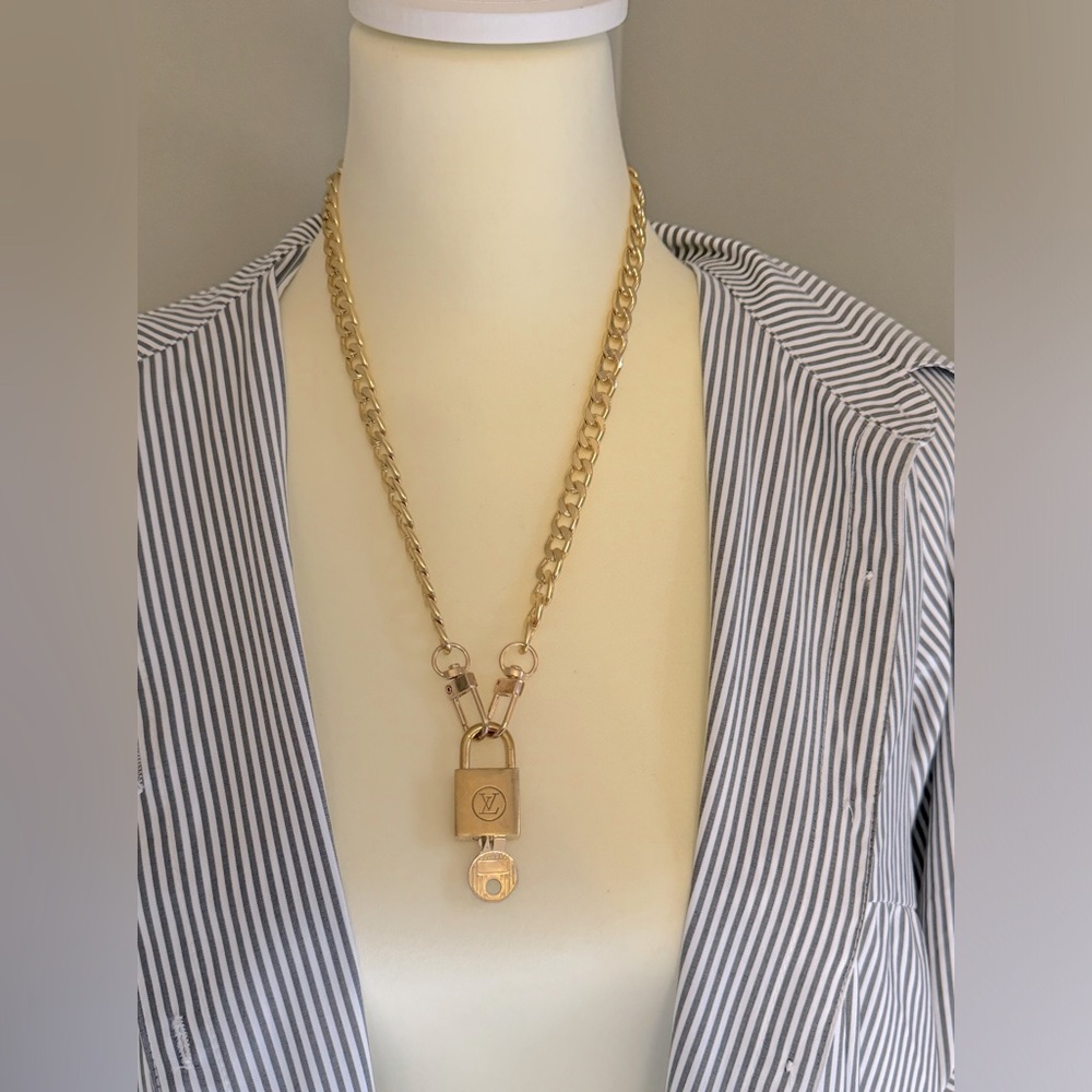 Authentic Louis Vuitton Lock and Key Gold Color with Gold Plated Chain #229